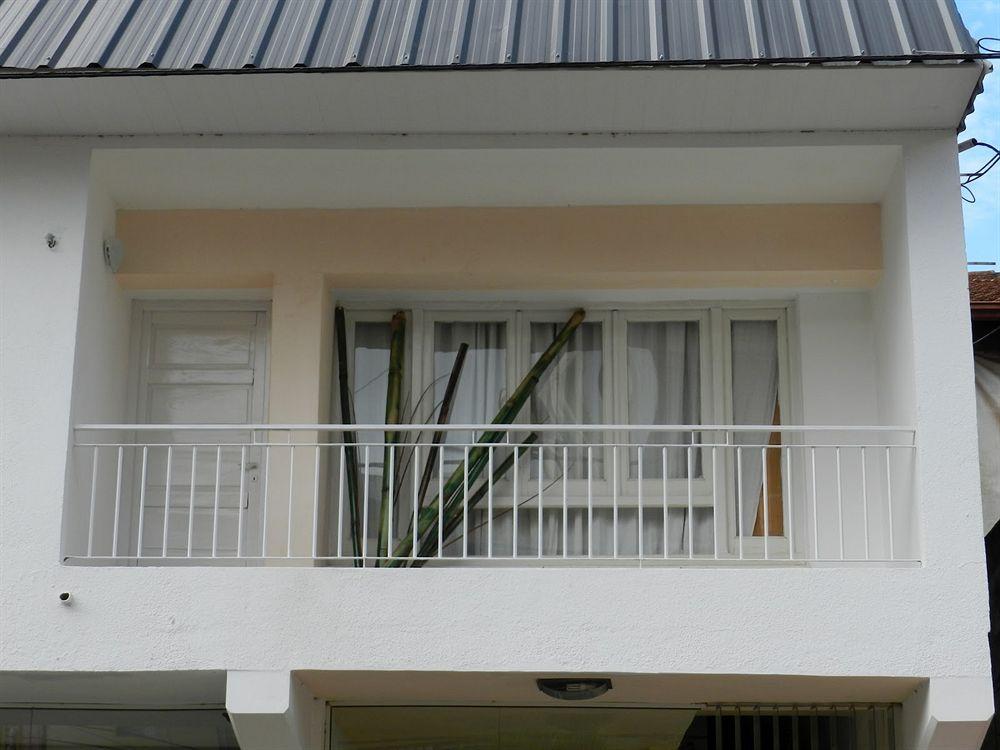 Hotel Colon Posadas Exteriér fotografie